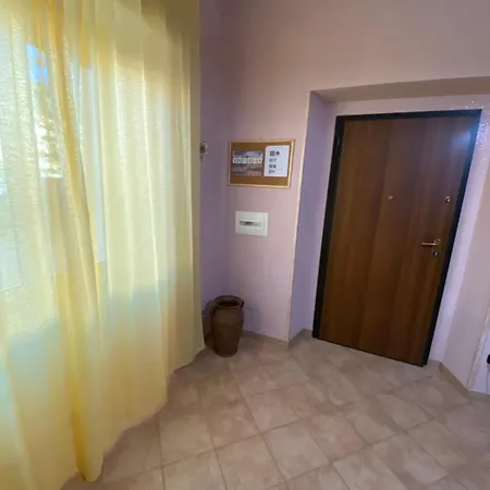 L'albero Di Limoni Sul Mare Di Vakantiehuis Pizzo (Calabria)