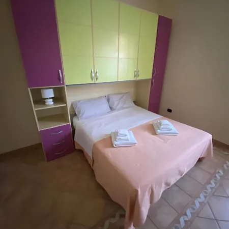 Vakantiehuis L'albero Di Limoni Sul Mare Di *