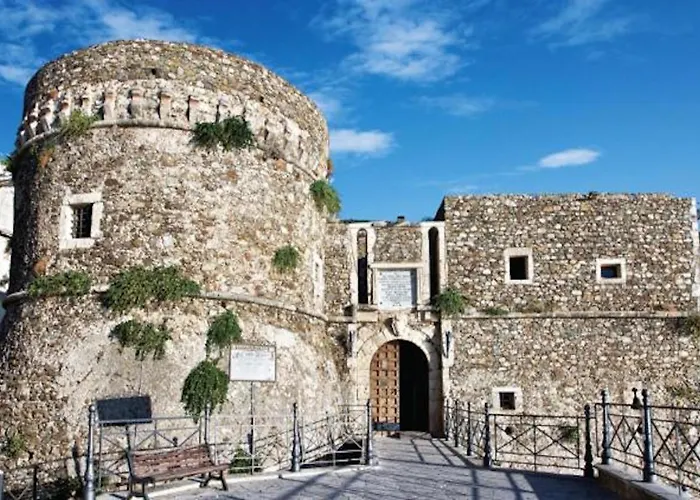 L'albero Di Limoni Sul Mare Di בית נופש פיצו