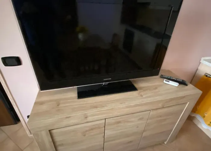 L'albero Di Limoni Sul Mare Di *