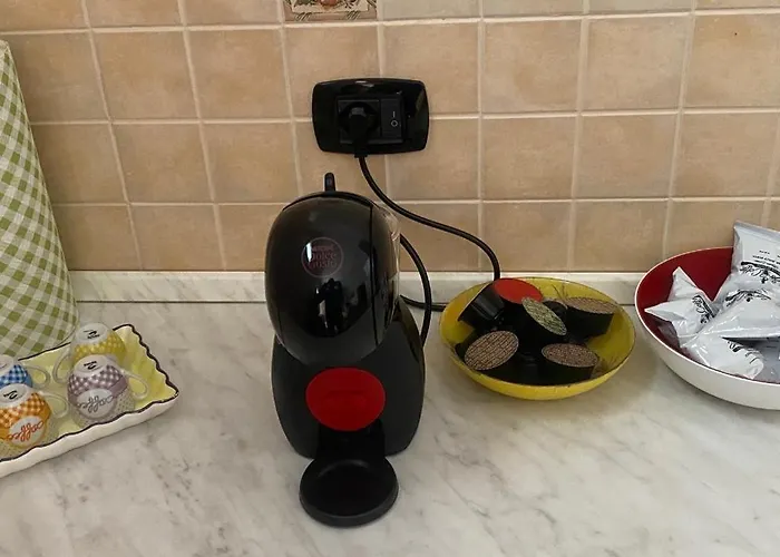 L'albero Di Limoni Sul Mare Di * פיצו