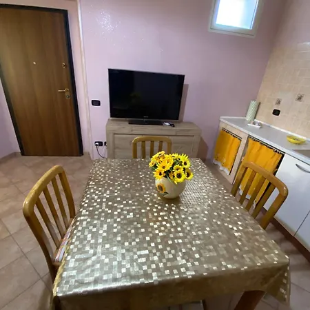 L'albero Di Limoni Sul Mare Di