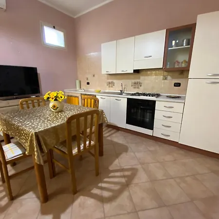 L'albero Di Limoni Sul Mare Di 펜션